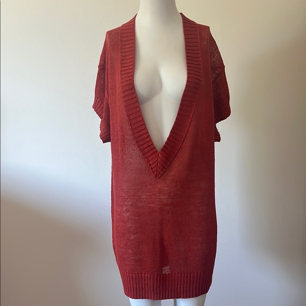 Banana Republic deep  V-Neck Linen Sweater